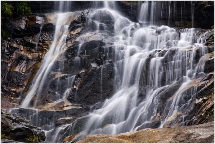 高山流水是什么意思？附高山流水的含义及特点